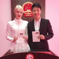 撒贝宁老婆李白是哪里人 背景强大父亲是