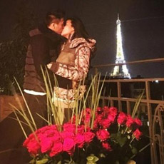 赌王儿子何猷君女友Kimmy 情人节晒拥吻照