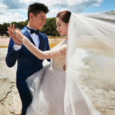 刘诗诗吴奇隆结婚照曝光 甜蜜爆棚堪比大