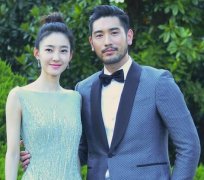 193公分高以翔反串长这样！　剃胡展现娇