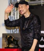 张学友有望再加场！55岁好体态自认白饭