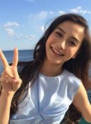 Baby湿发全素颜自拍激美！魔杖吹风机喷发