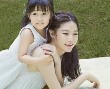 李英爱《师任堂》最新美照曝光！45岁这