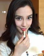 觉得嘴唇不好看？打造baby的完美唇型靠这