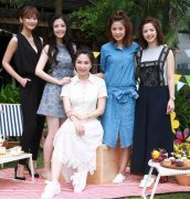 陈佩骐深V辣露沟！揪韩瑜、李燕当女子天