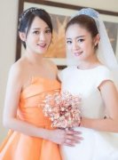 最美伴娘陈乔恩太正惹！逆天雪肌2次登热