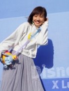 Lulu短发→长发气质爆表！甜笑撞脸方志友