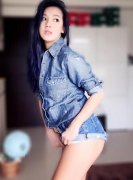 22岁爆乳撩裙辣翻！　刘雨柔8年后一看吐