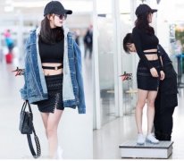 女星尬时尚　宋茜露蛮腰选错裤　惨输杨