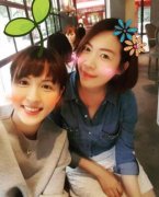 魏蔓气质堂姊曝光！电眼神复制颜值爆表